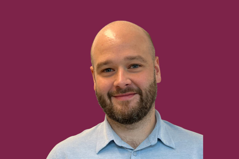 Alex Muhl-Richardson headshot